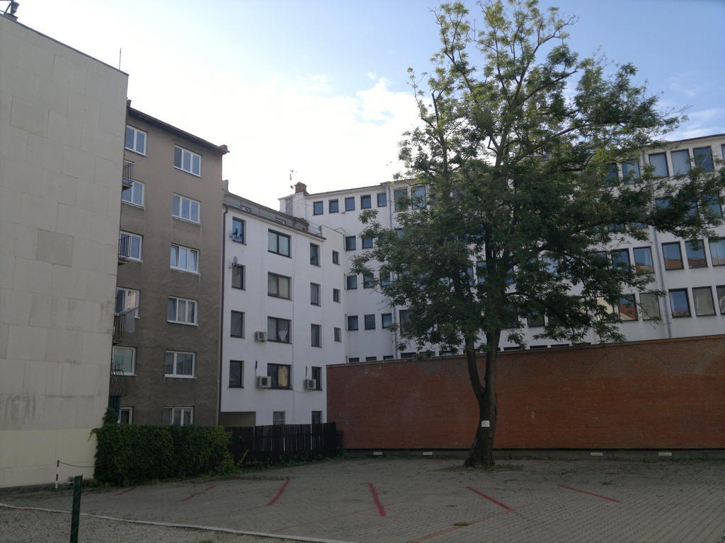Apartment Maximilian براتسيلافا المظهر الخارجي الصورة