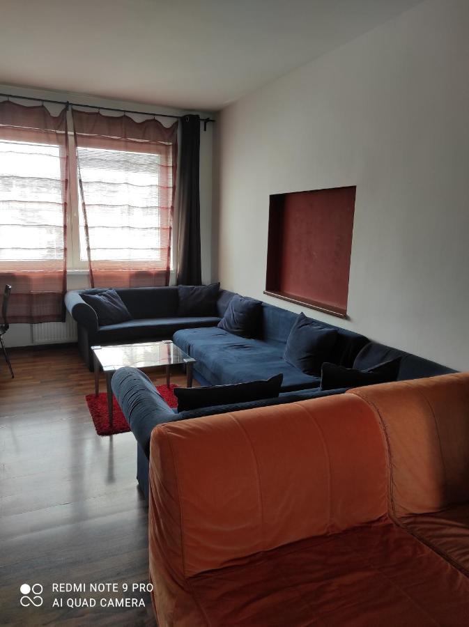Apartment Maximilian براتسيلافا المظهر الخارجي الصورة