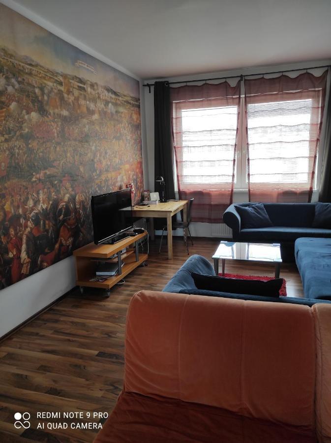 Apartment Maximilian براتسيلافا المظهر الخارجي الصورة
