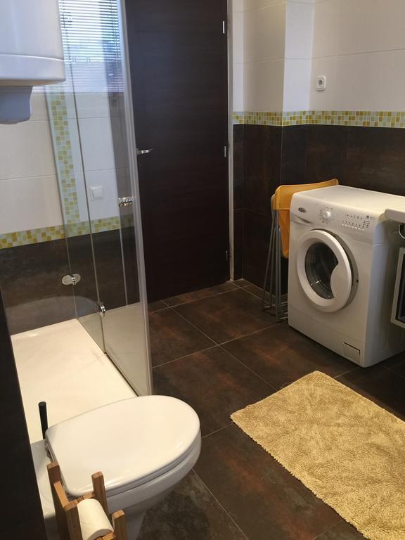 شقة براتسيلافا  في Apartman Maximilian المظهر الخارجي الصورة