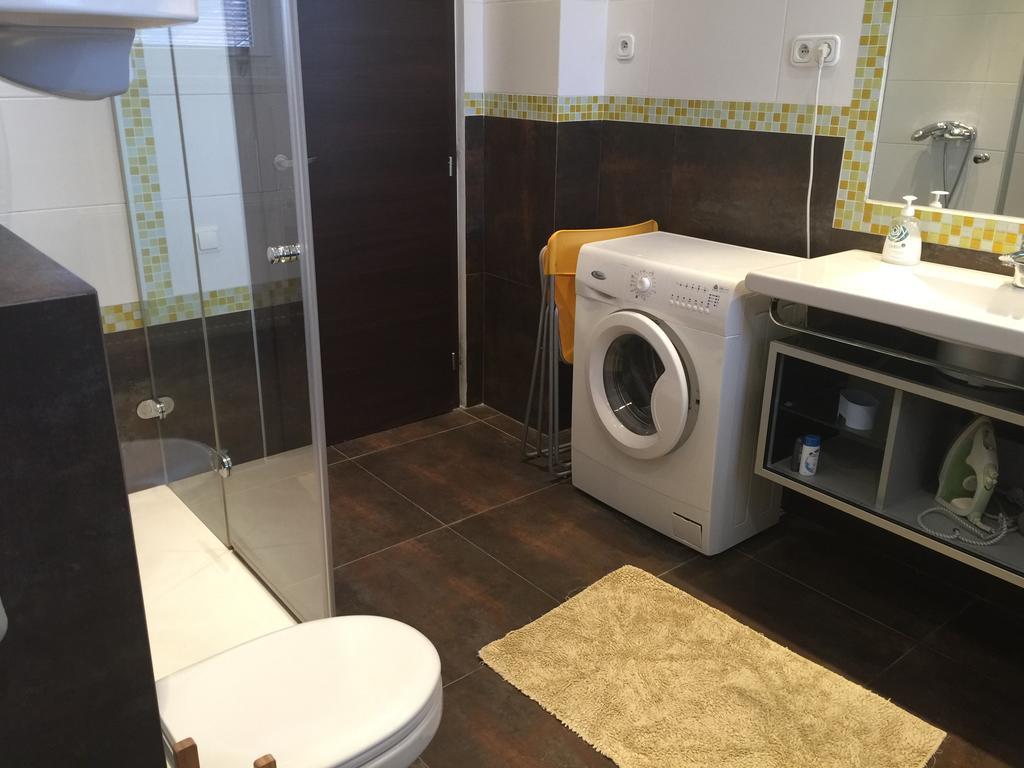 شقة براتسيلافا  في Apartman Maximilian المظهر الخارجي الصورة