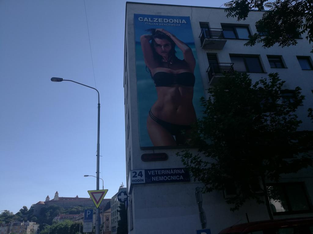 Apartment Maximilian براتسيلافا المظهر الخارجي الصورة