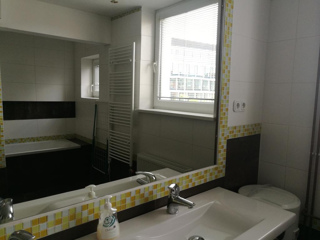 Apartment Maximilian براتسيلافا المظهر الخارجي الصورة