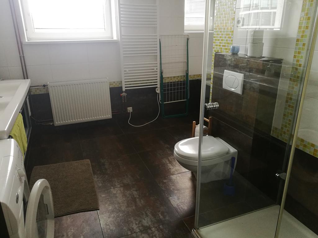 Apartment Maximilian براتسيلافا المظهر الخارجي الصورة