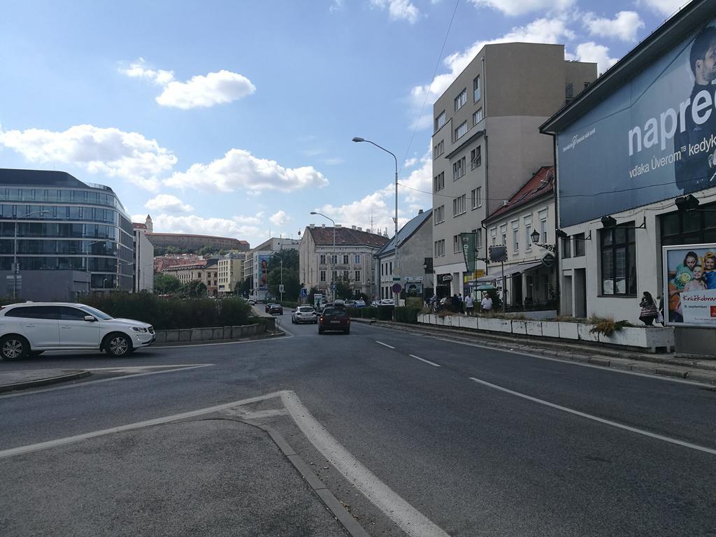 Apartment Maximilian براتسيلافا المظهر الخارجي الصورة